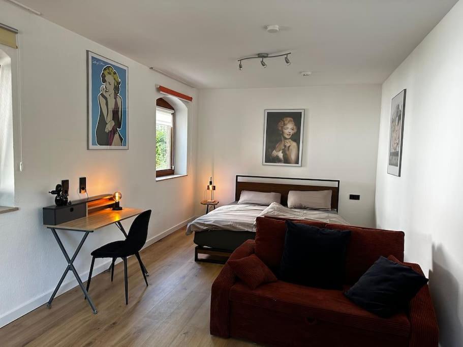 Coole Wohnung + Gratis Parkplatz Швебиш-Халль Экстерьер фото