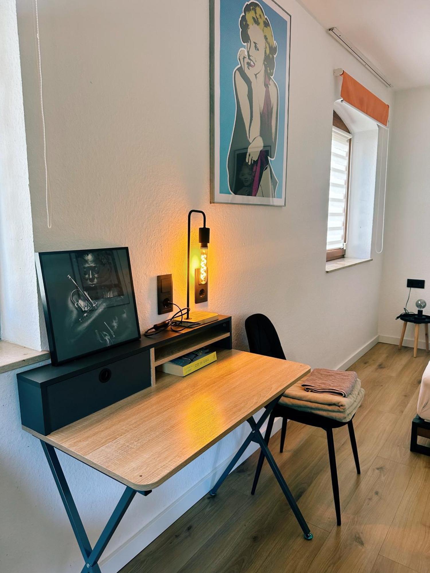 Coole Wohnung + Gratis Parkplatz Швебиш-Халль Экстерьер фото